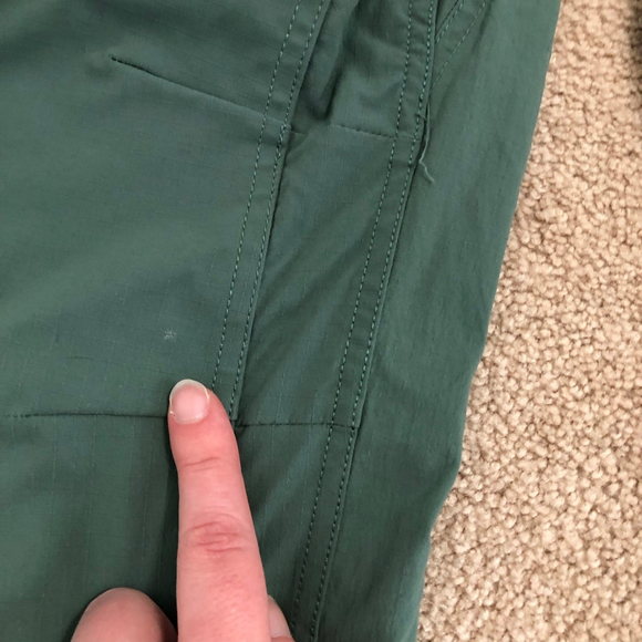 Duluth Trading Co New Heirloom Gardening Bib Overalls Womens Size M 29 Fir Green - Picture 13 of 16